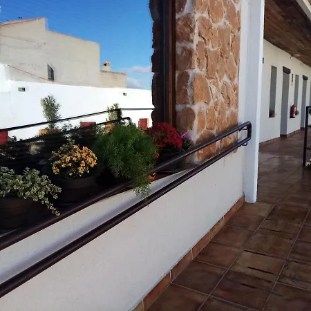 HOSTAL Almagro - Parking-3